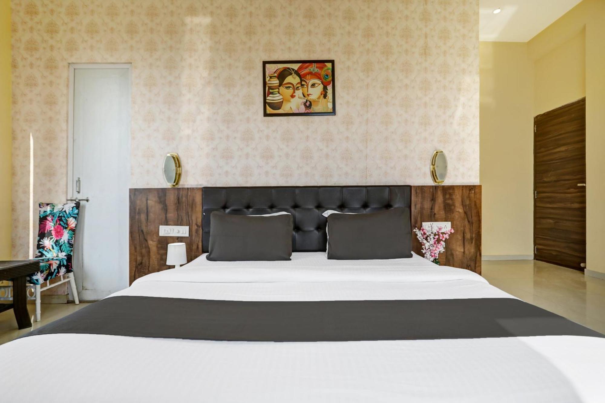 Collection O Amet Garh Hotel Udaipur Exterior photo