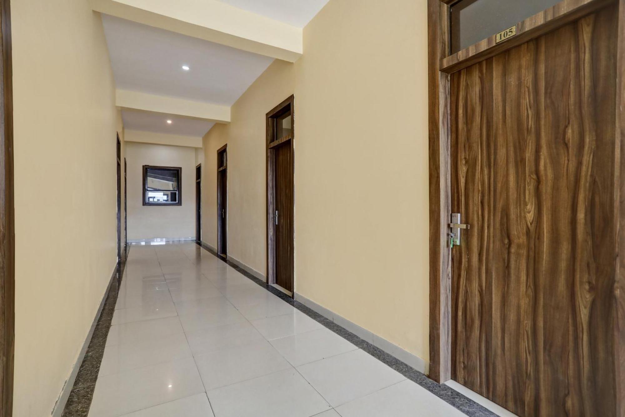 Collection O Amet Garh Hotel Udaipur Exterior photo